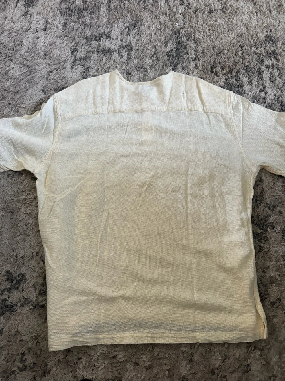 Vintage 1980’s Banana Republic Cream Short-Sleeve Henley Button-Down Shirt xl